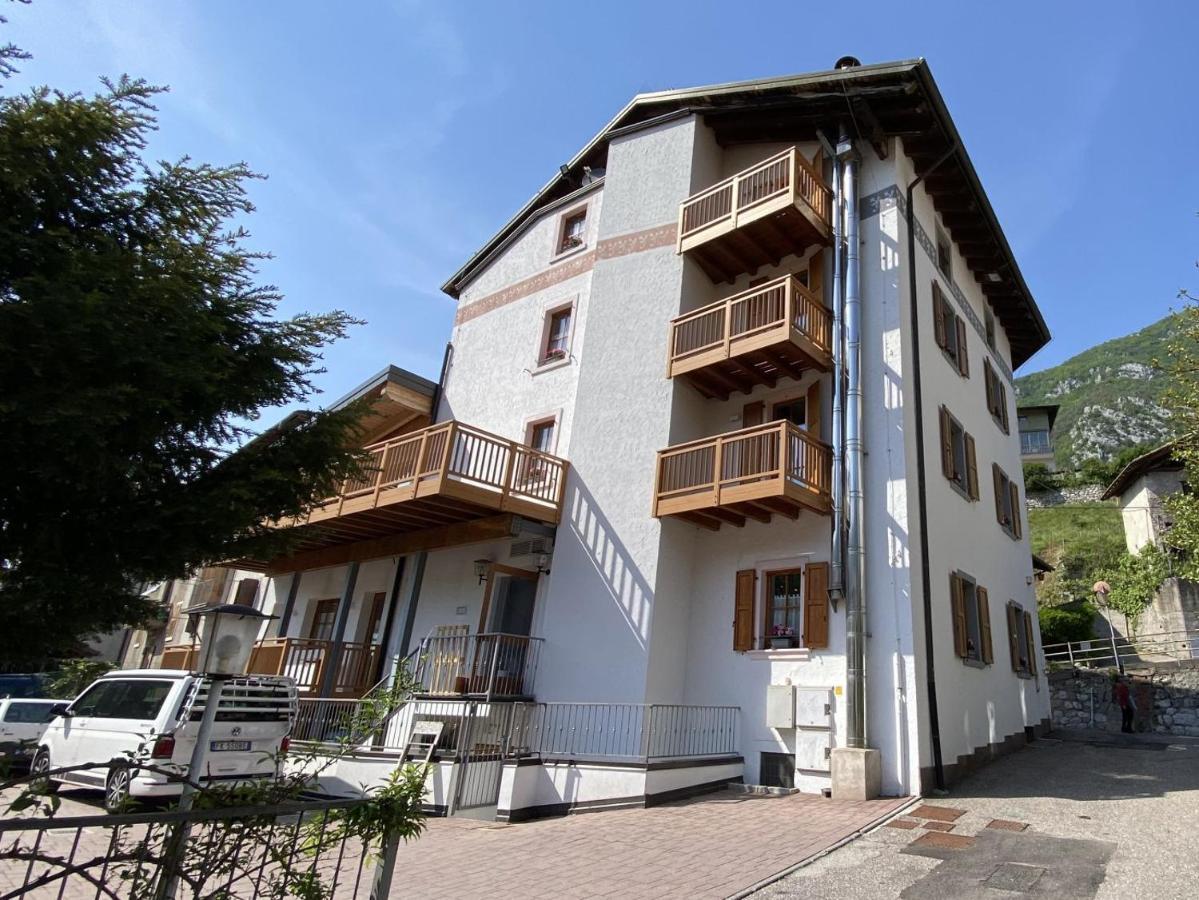 Hotel Bed & Bike Ledro Molina di Ledro Dış mekan fotoğraf